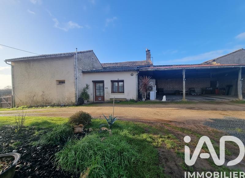 Maison - 230 m² - 7 pièces