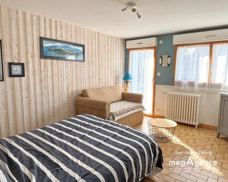 Maison - 180 m² - 7 pièces