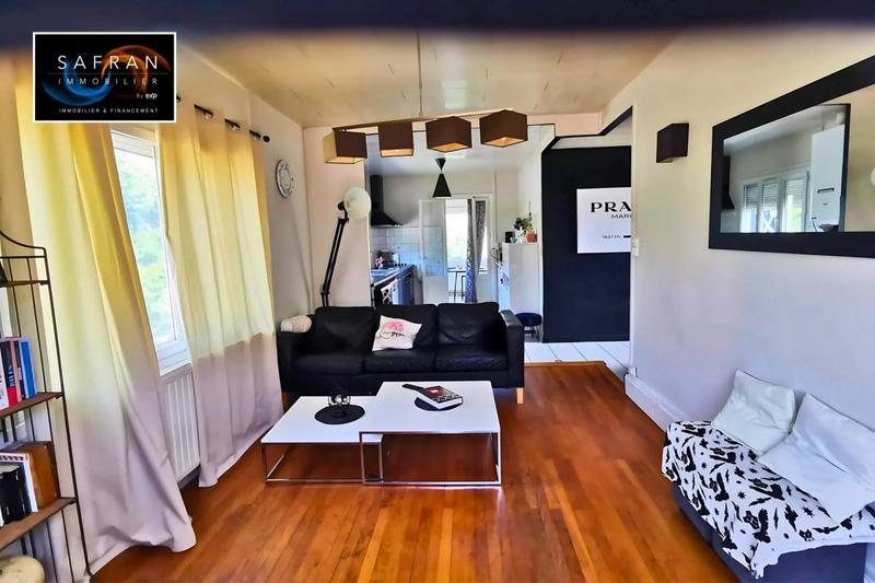 Immeuble - 70 m² - 5 pièces