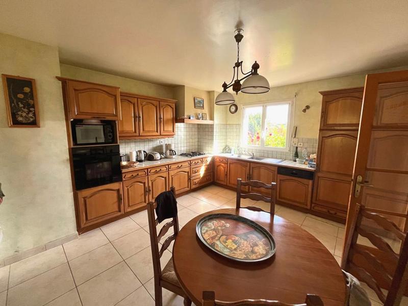 Maison - 193 m² - 8 pièces