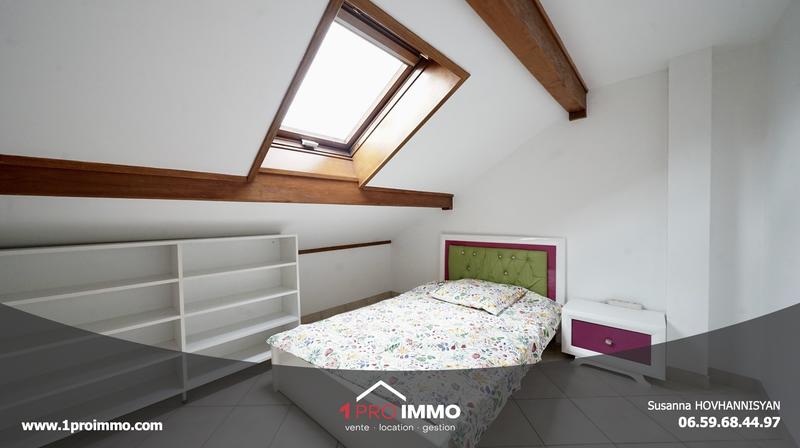 Maison - 220 m² - 9 pièces