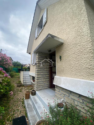 Maison - 91 m² - 4 pièces