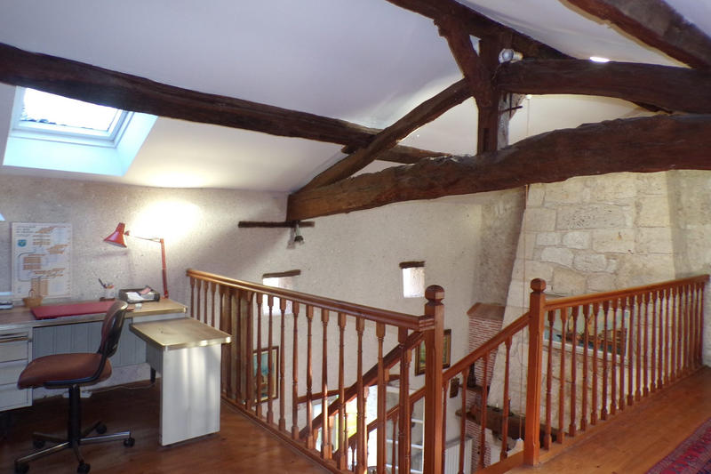 Maison - 167 m² - 6 pièces