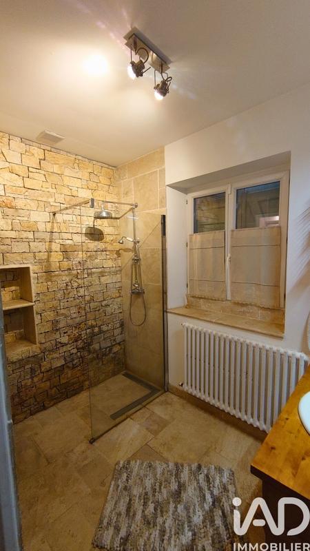 Maison - 158 m² - 6 pièces