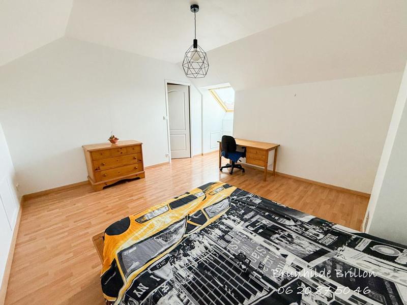 Maison - 190 m² - 8 pièces