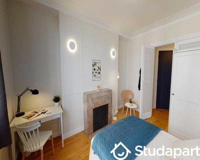 Chambre - 80 m² - 1 pièce