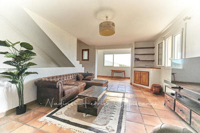 Appartement - 95 m² - 5 pièces