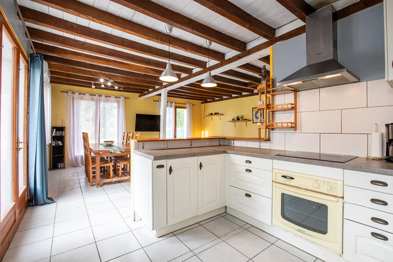 Maison - 140 m² - 6 pièces