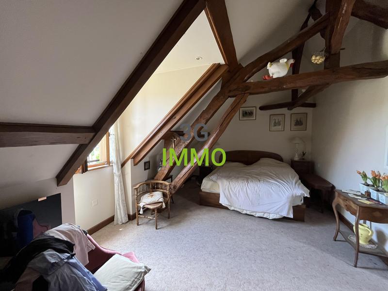 Maison - 255 m² - 9 pièces