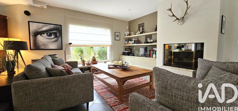 Maison - 290 m² - 7 pièces