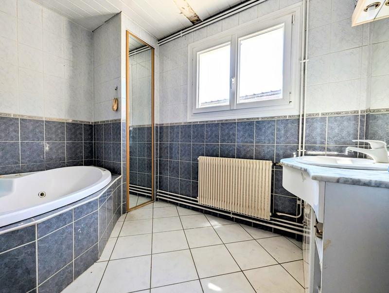 Maison - 116 m² - 6 pièces
