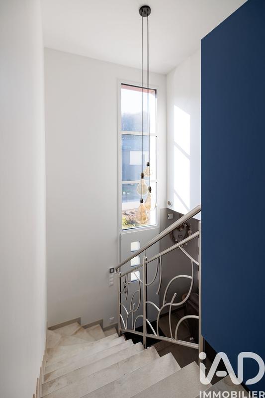 Maison - 109 m² - 4 pièces