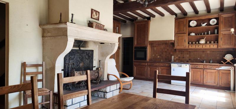 Maison - 310 m² - 10 pièces