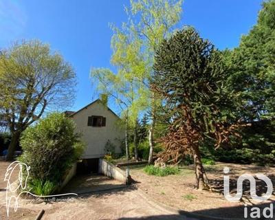 Maison - 340 m² - 9 pièces