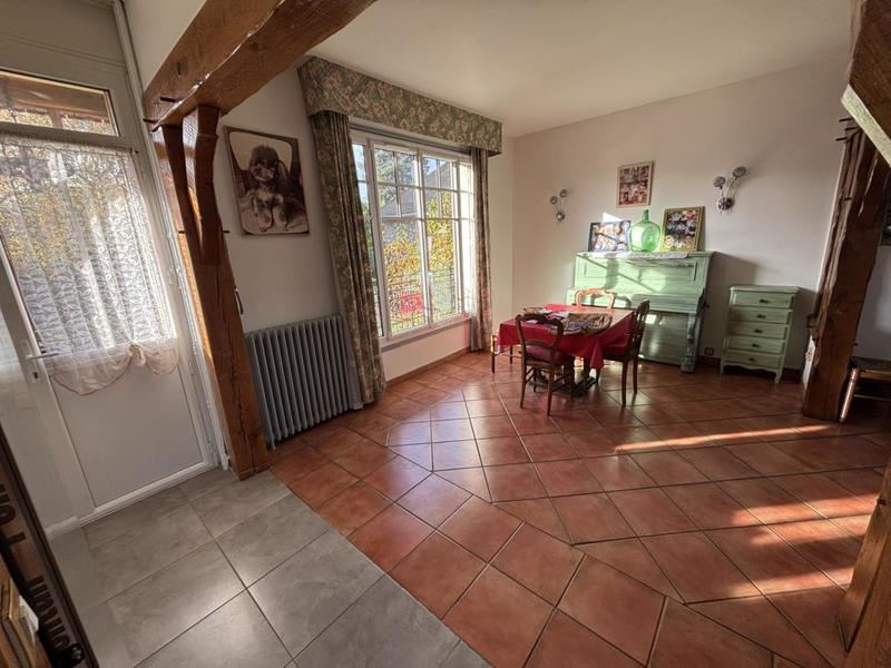 Maison - 135 m² - 6 pièces