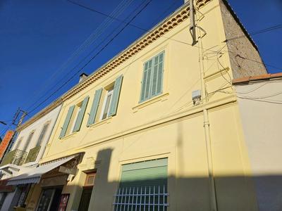 Immeuble - 243 m² - 10 pièces