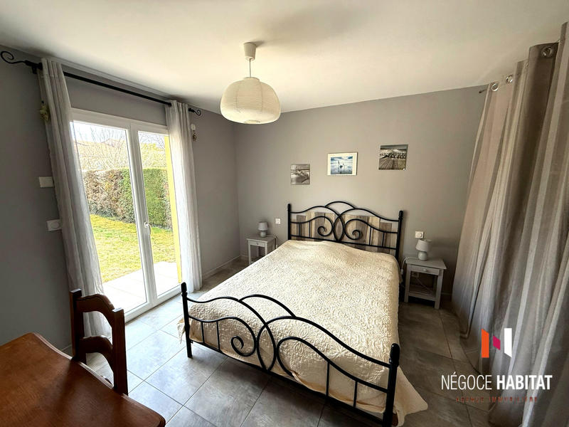 Villa - 225 m² - 8 pièces