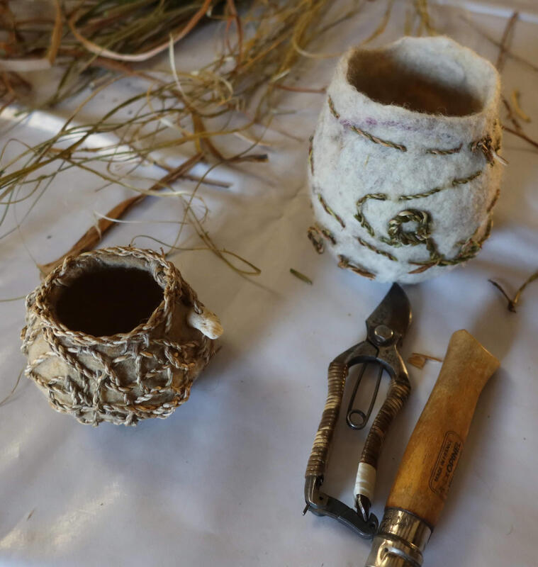Stage de feutre de laine et tressage végétal