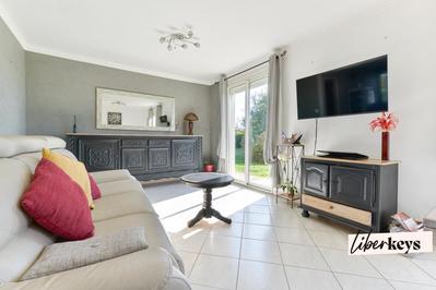 Maison - 82 m² - 4 pièces