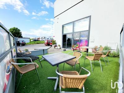 Local commercial - 1 200 m²