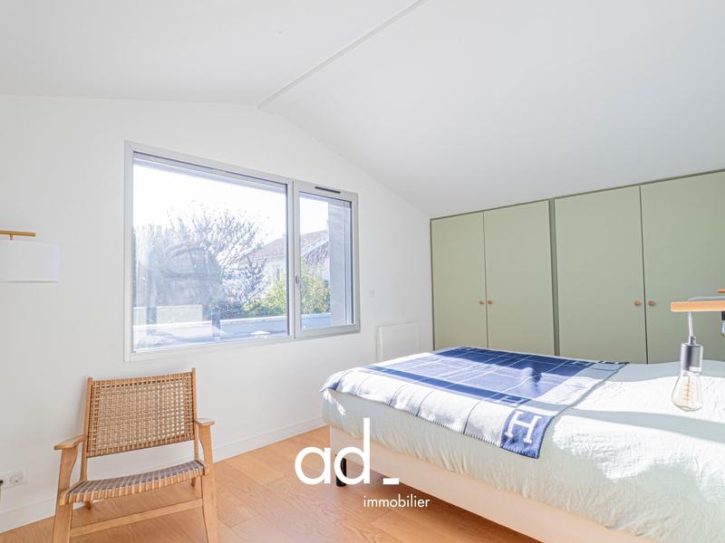 Maison contemporaine - 180 m² - 6 pièces