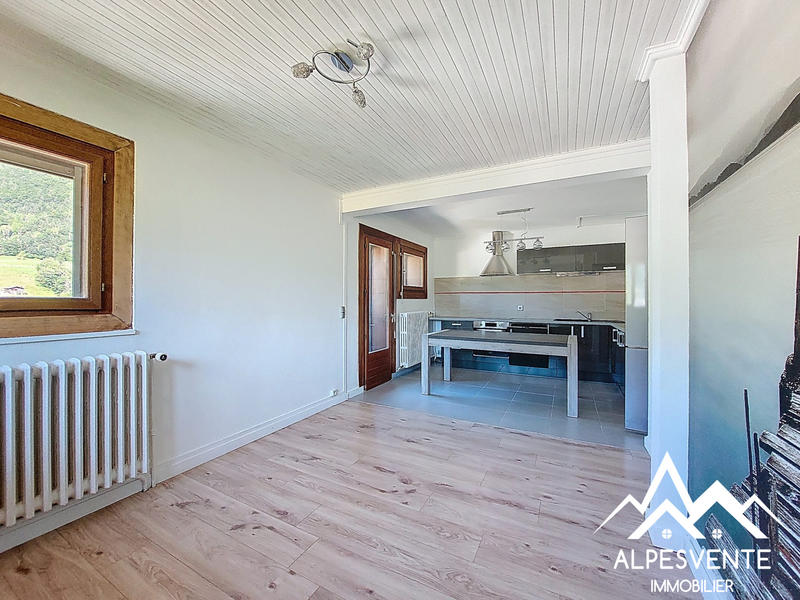 Appartement - 75 m² - 4 pièces