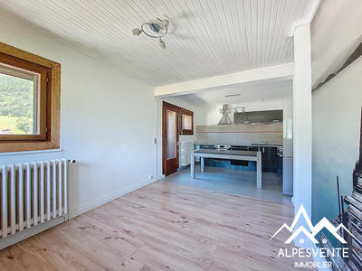 Appartement - 75 m² - 4 pièces