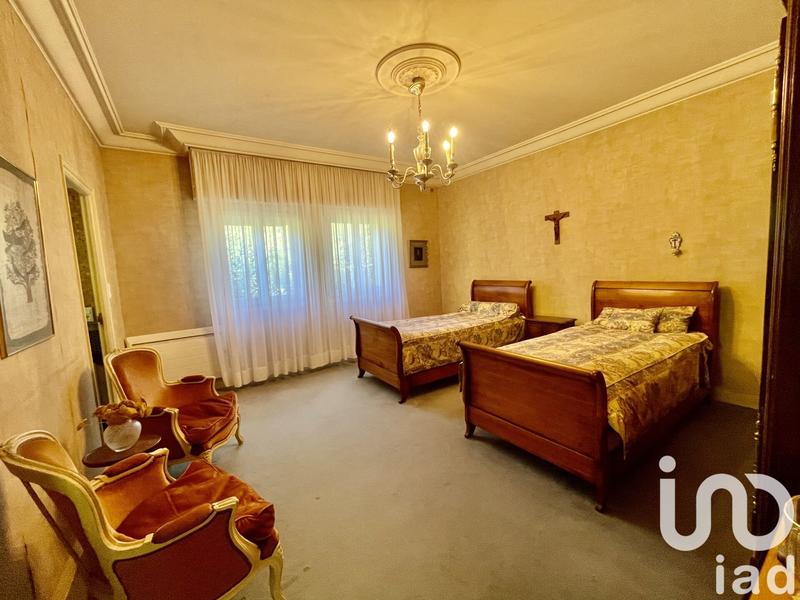 Maison de maîtres - 195 m² - 8 pièces