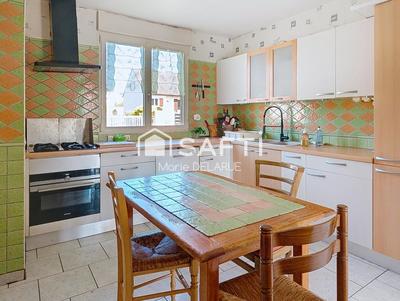 Maison - 125 m² - 6 pièces