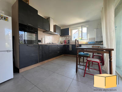 Appartement - 67 m² - 3 pièces