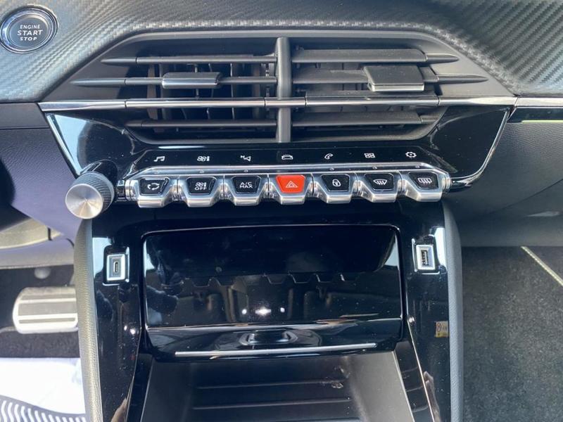 Peugeot 208 II Puretech 100 s&amp;amp;S Eat8 Gt Line