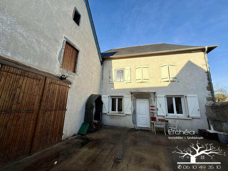 Maison ancienne - 86 m² - 4 pièces