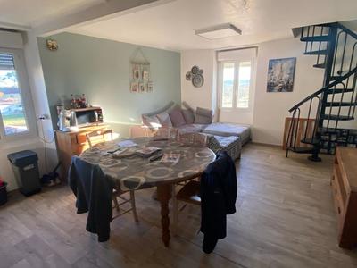 Maison de village - 87 m² - 4 pièces