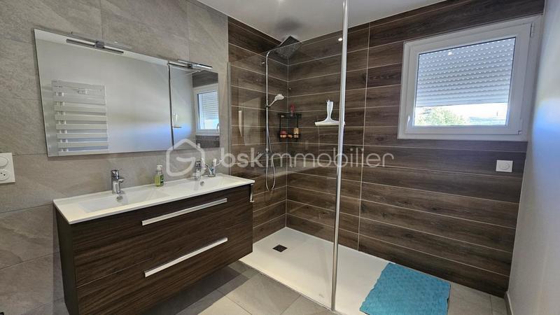 Maison - 128 m² - 5 pièces