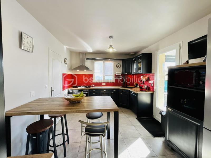 Propriété - 139 m² - 7 pièces