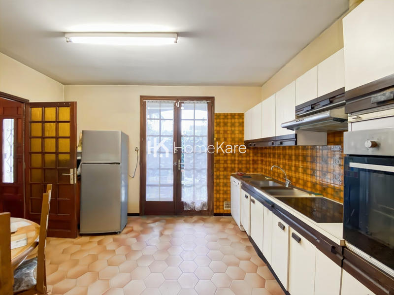 Maison - 145 m² - 7 pièces