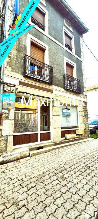 Maison - 220 m² - 9 pièces