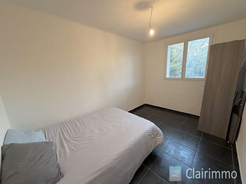 Appartement - 82 m² - 5 pièces