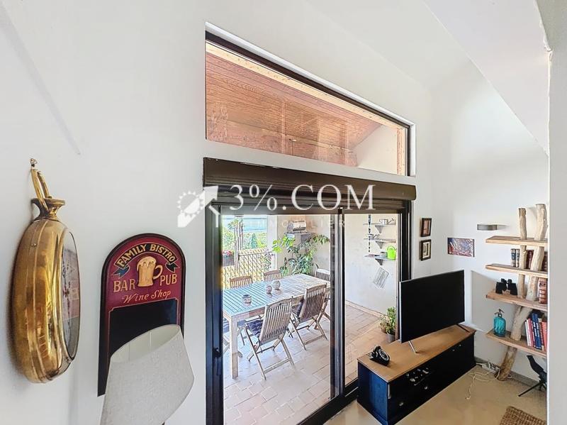 Maison - 185 m² - 9 pièces