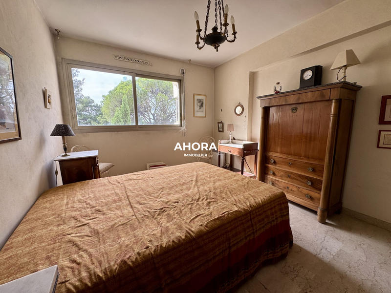 Appartement - 85 m² - 3 pièces