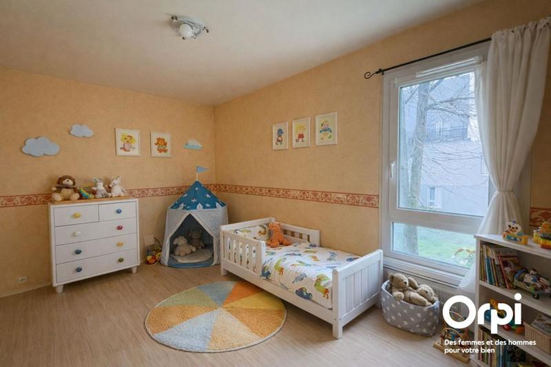 Appartement - 84 m² - 4 pièces