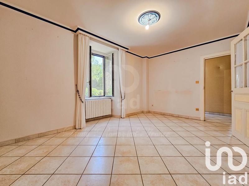 Maison - 296 m² - 11 pièces