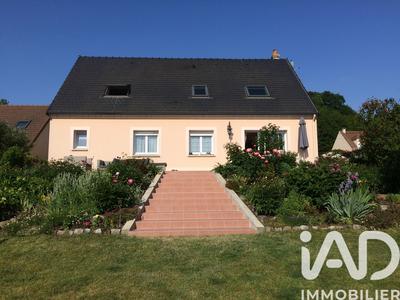 Maison - 180 m² - 8 pièces