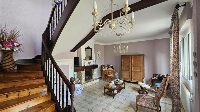 Maison - 114 m² - 6 pièces