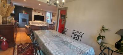 Maison traditionnelle - 162 m² - 9 pièces