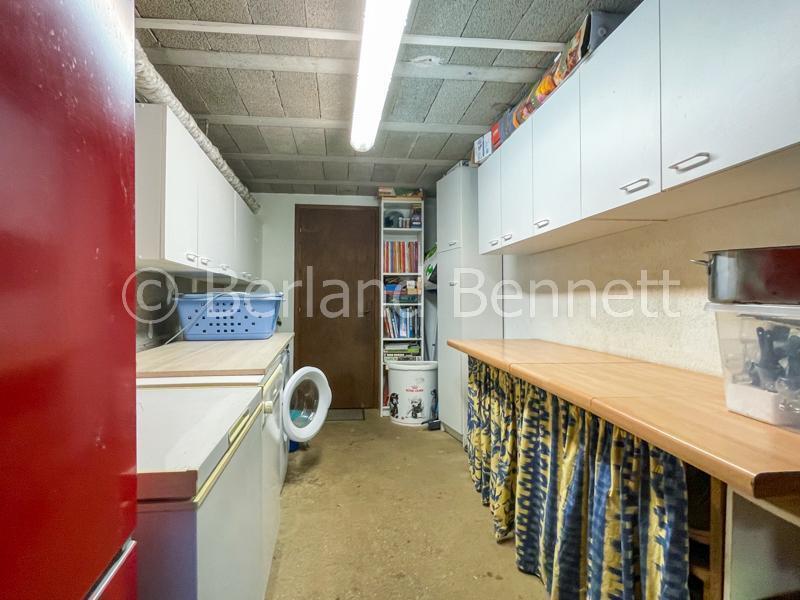 Maison en pierre - 211 m² - 8 pièces