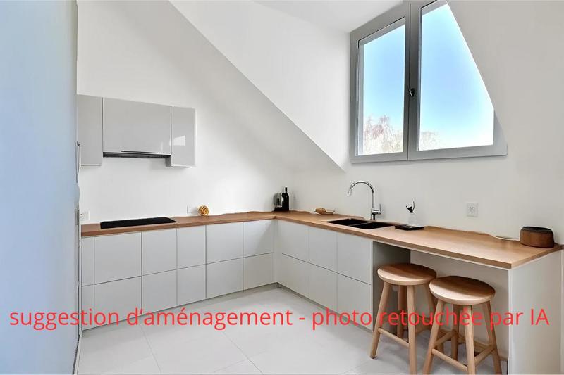 Appartement - 93 m² - 5 pièces