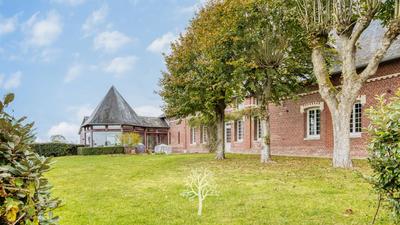 Propriété - 390 m² - 7 pièces