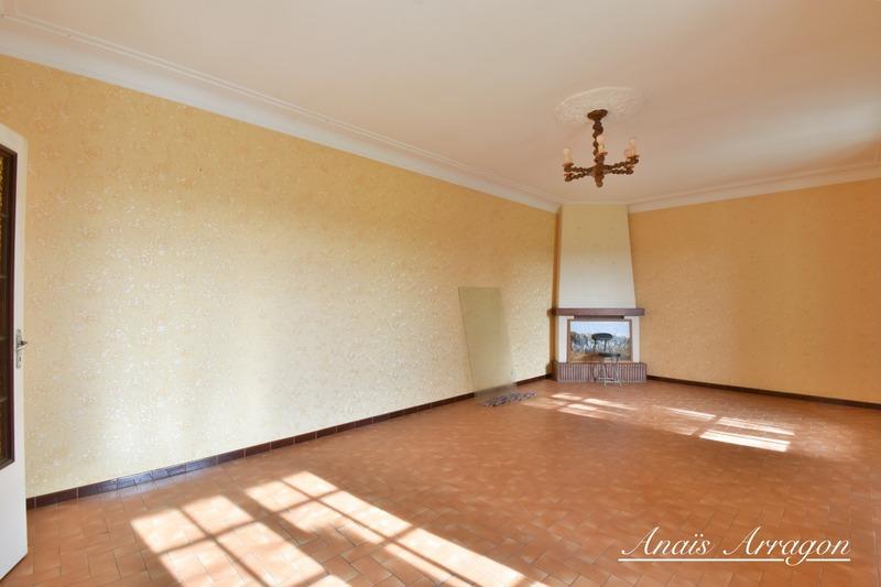 Propriété - 115 m² - 4 pièces