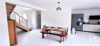 Maison - 161 m² - 6 pièces